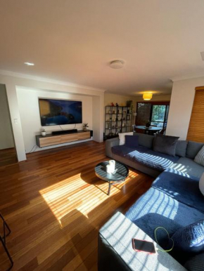 Modern & Great Location! Scarborough Breeze!